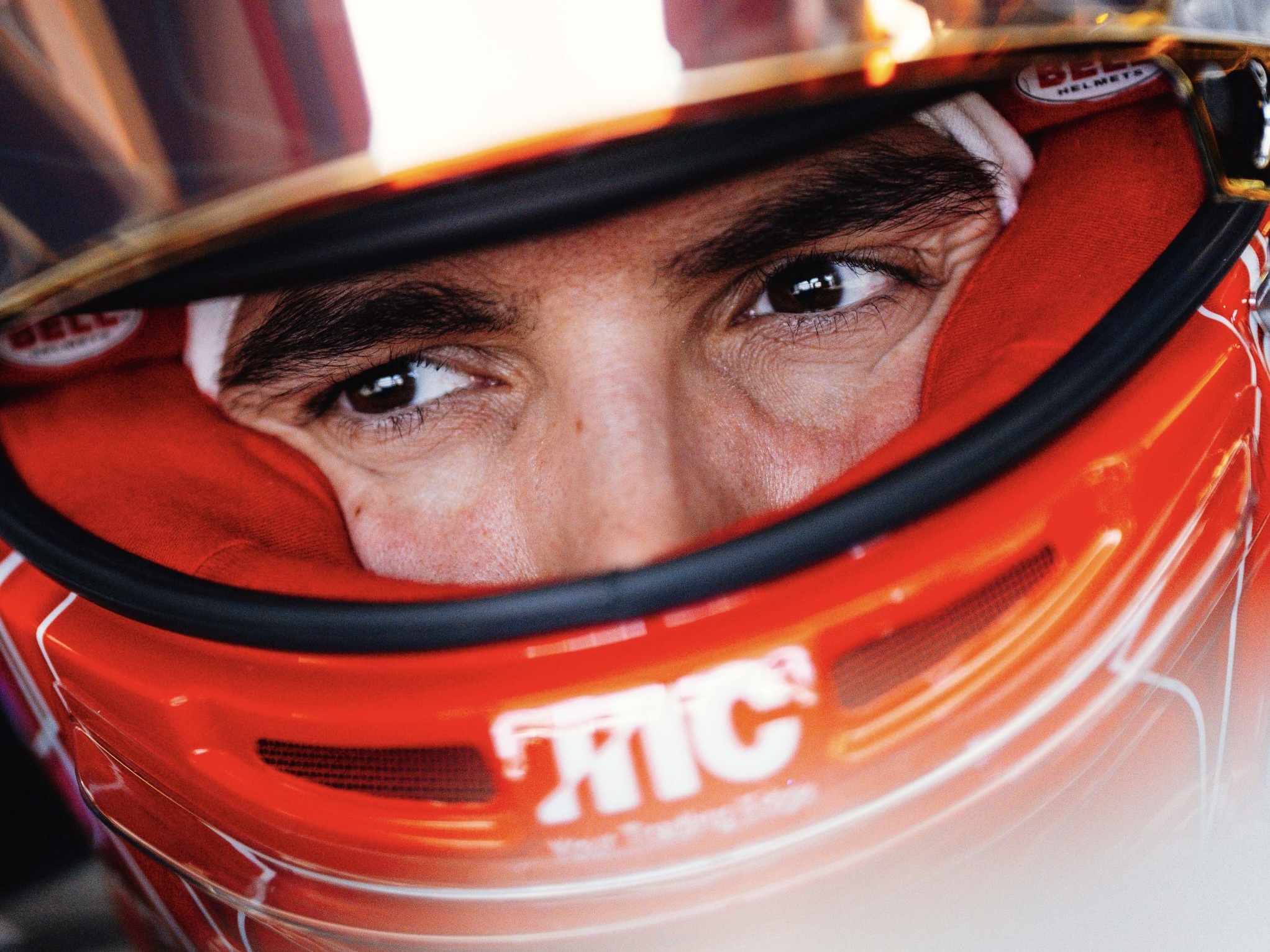 Ocon durissimo: “Anche noi vogliamo più sorpassi, ma questo è solo caos”.