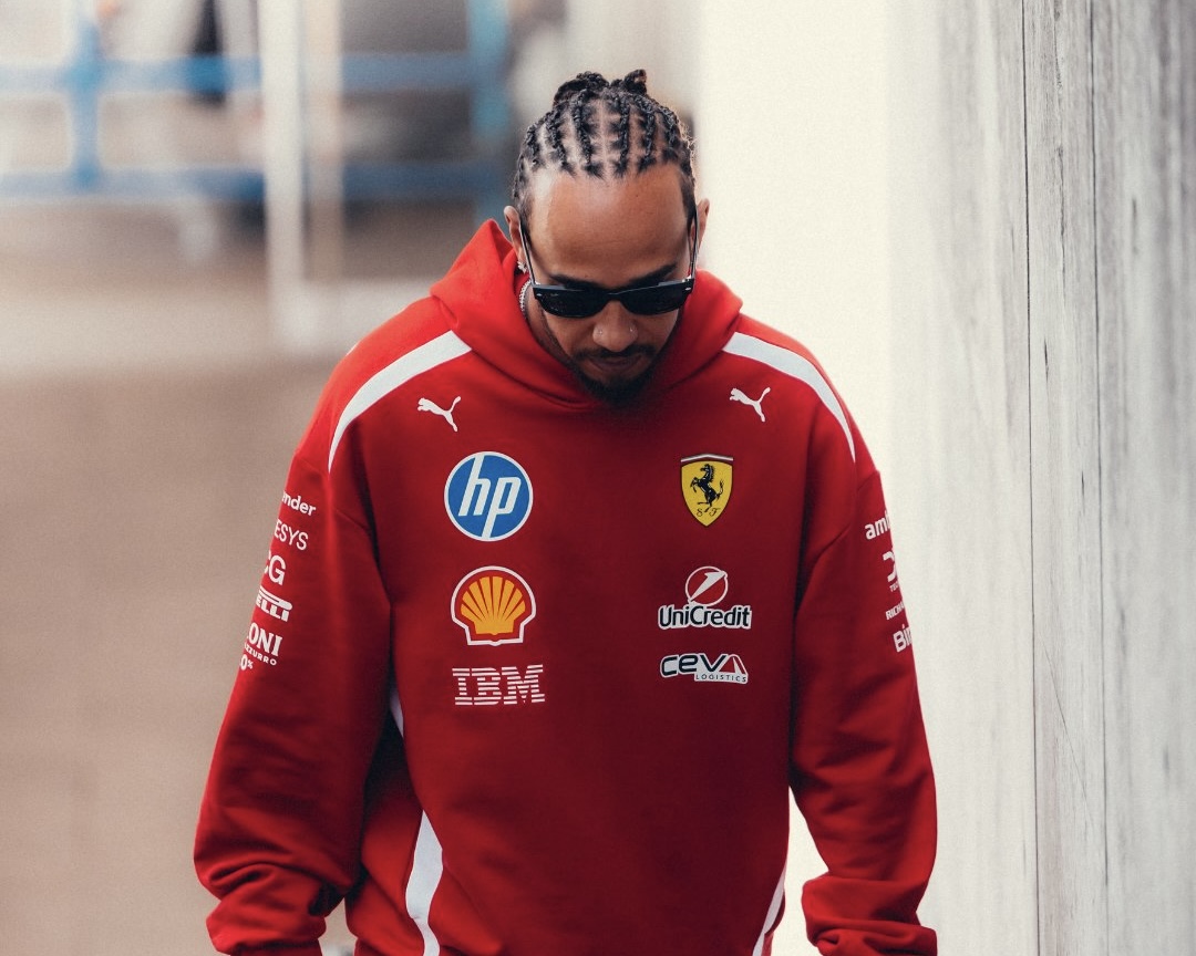 Hamilton: “Vincere con la Ferrari? Il traguardo è vicino, sono nella mia forma migliore”