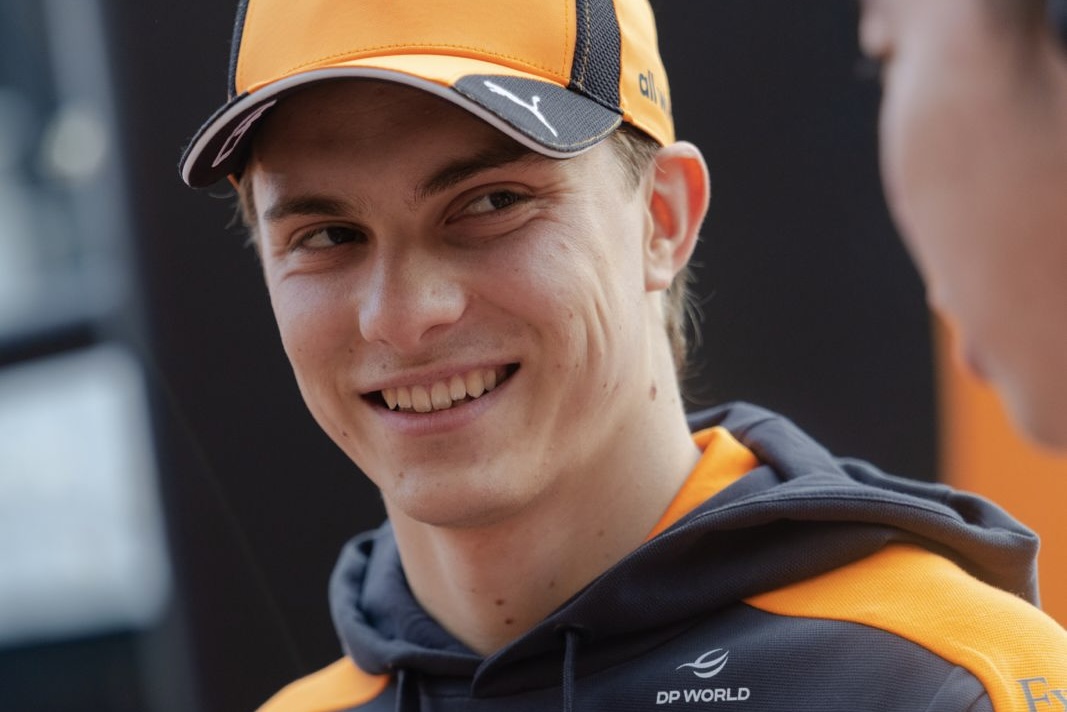 Piastri: “Importante qualificarci davanti alla Ferrari, continuiamo a lavorare”