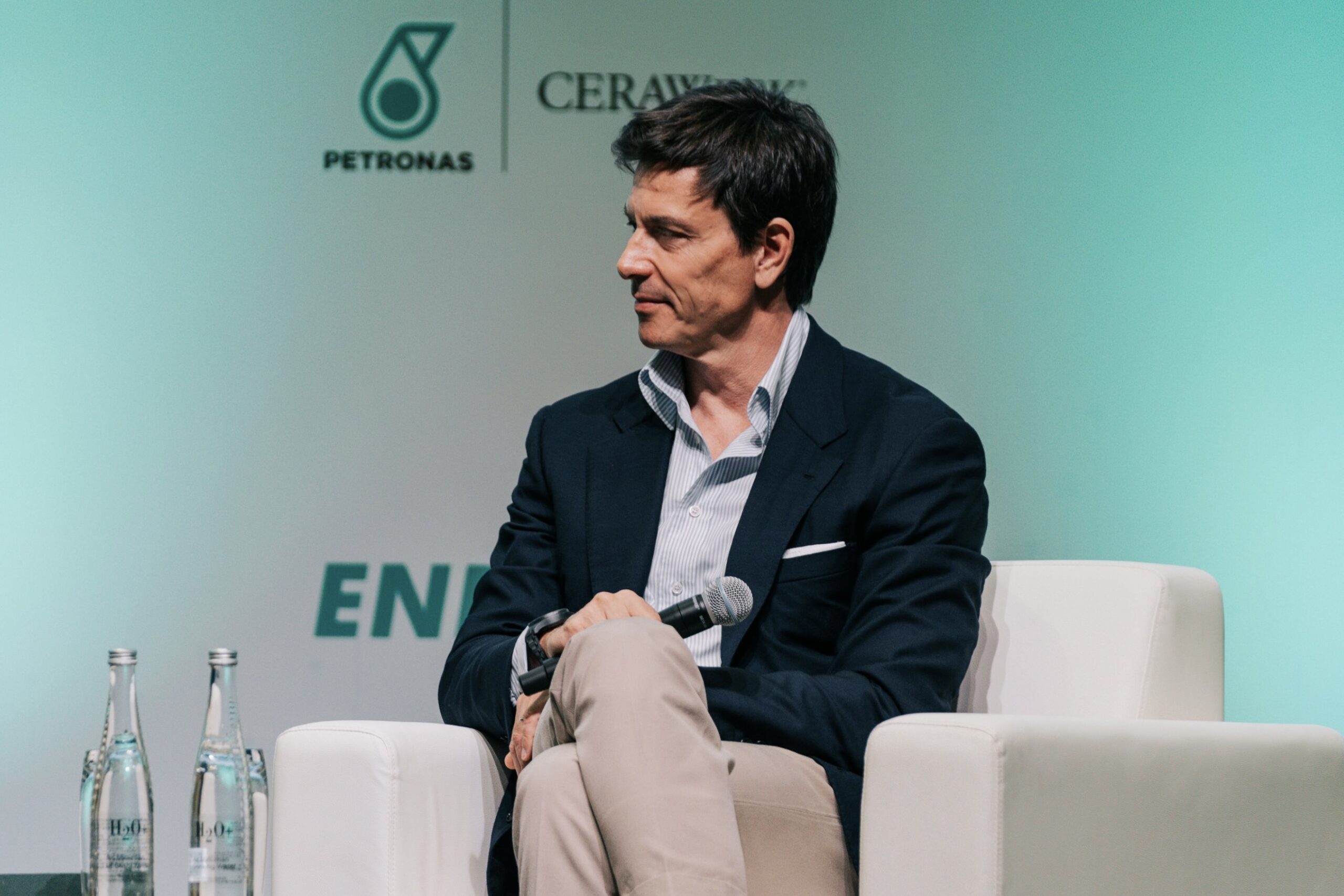 Antonelli, Wolff contro i media italiani: “Leggo e sento di paragoni con Senna, tutto questo non mi piace”