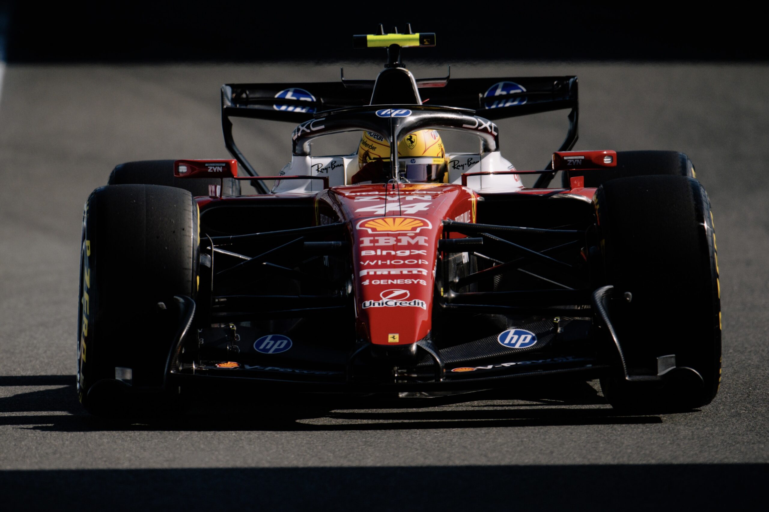 Hamilton: “La gara? Sono ottimista. La macchina è messa bene”