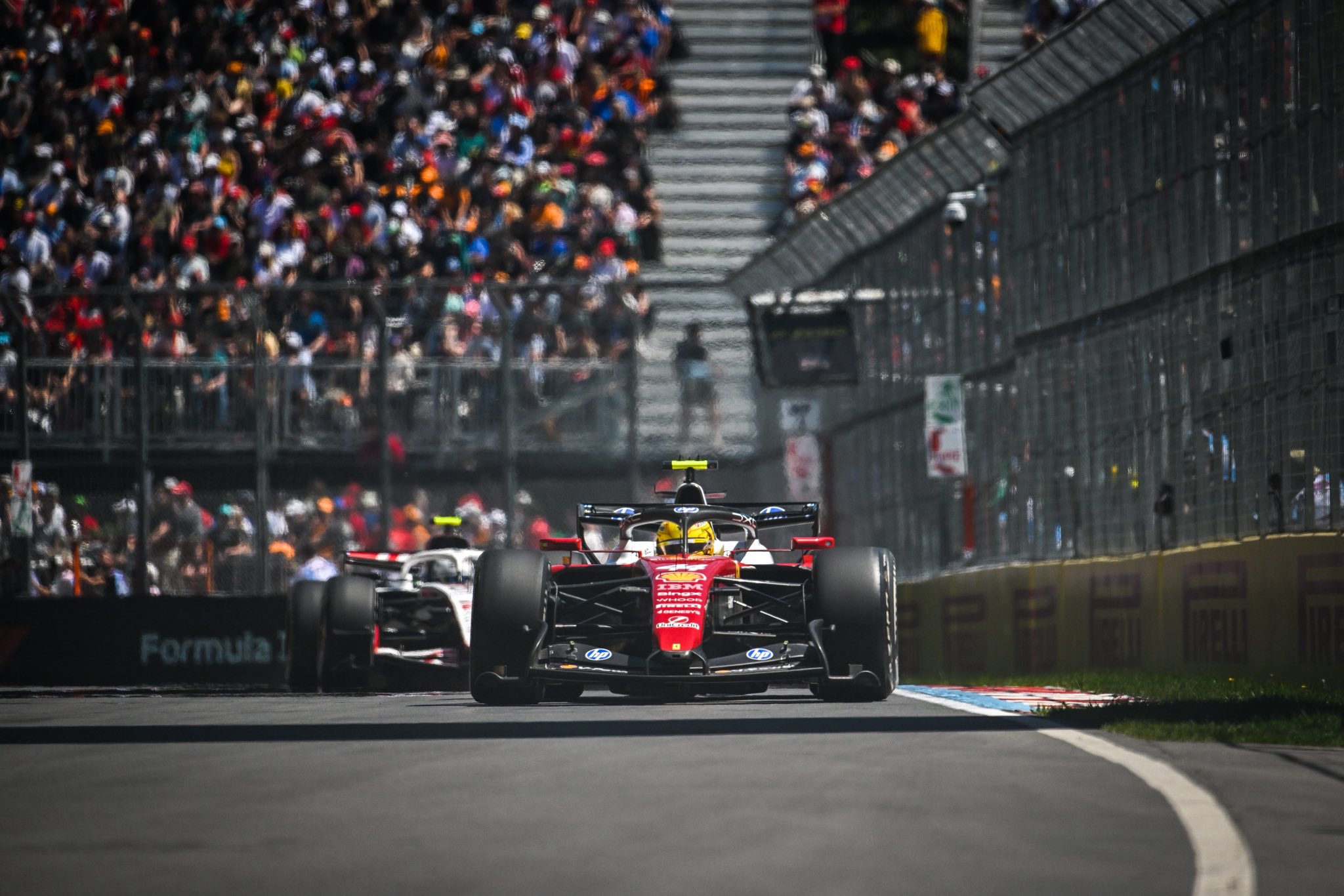 Hamilton potrebbe restare in Ferrari almeno fino alla fine del 2028
