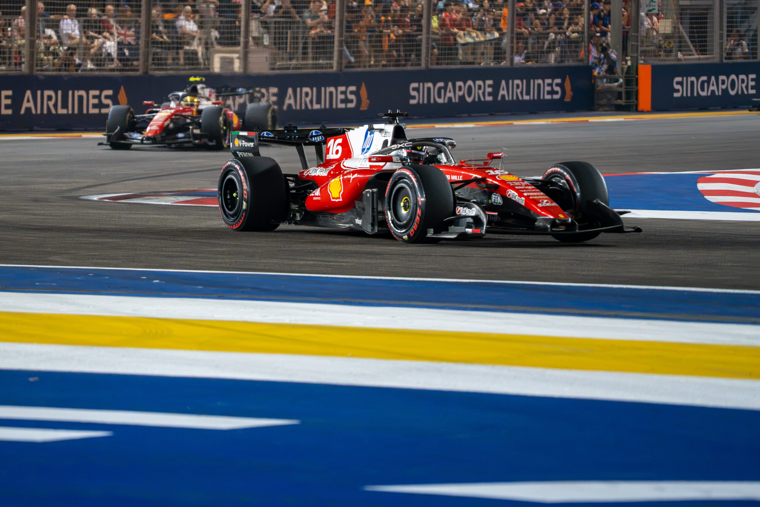 Leclerc: “Con Verstappen in Curva 1 è stato meglio non rischiare, altrimenti saremmo finiti nel muro”